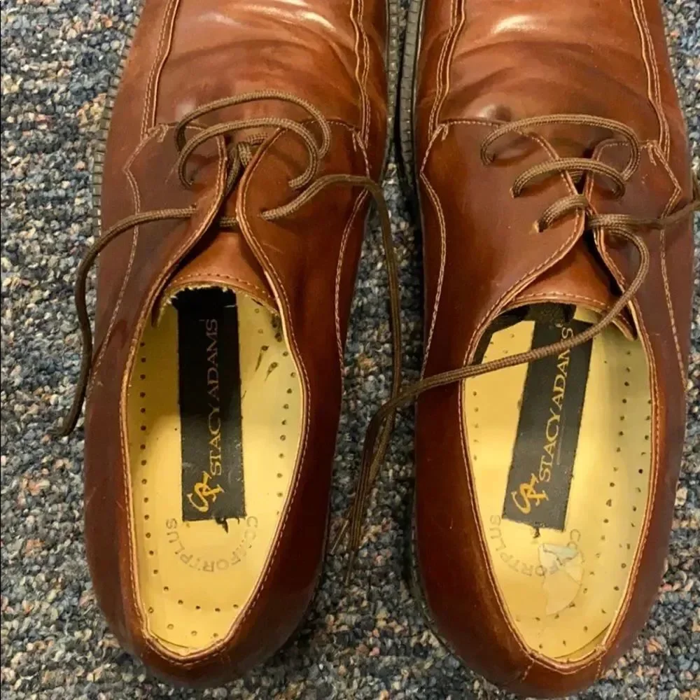 Stacy Adams Brown Dress shoes sz. 9.5 EUC